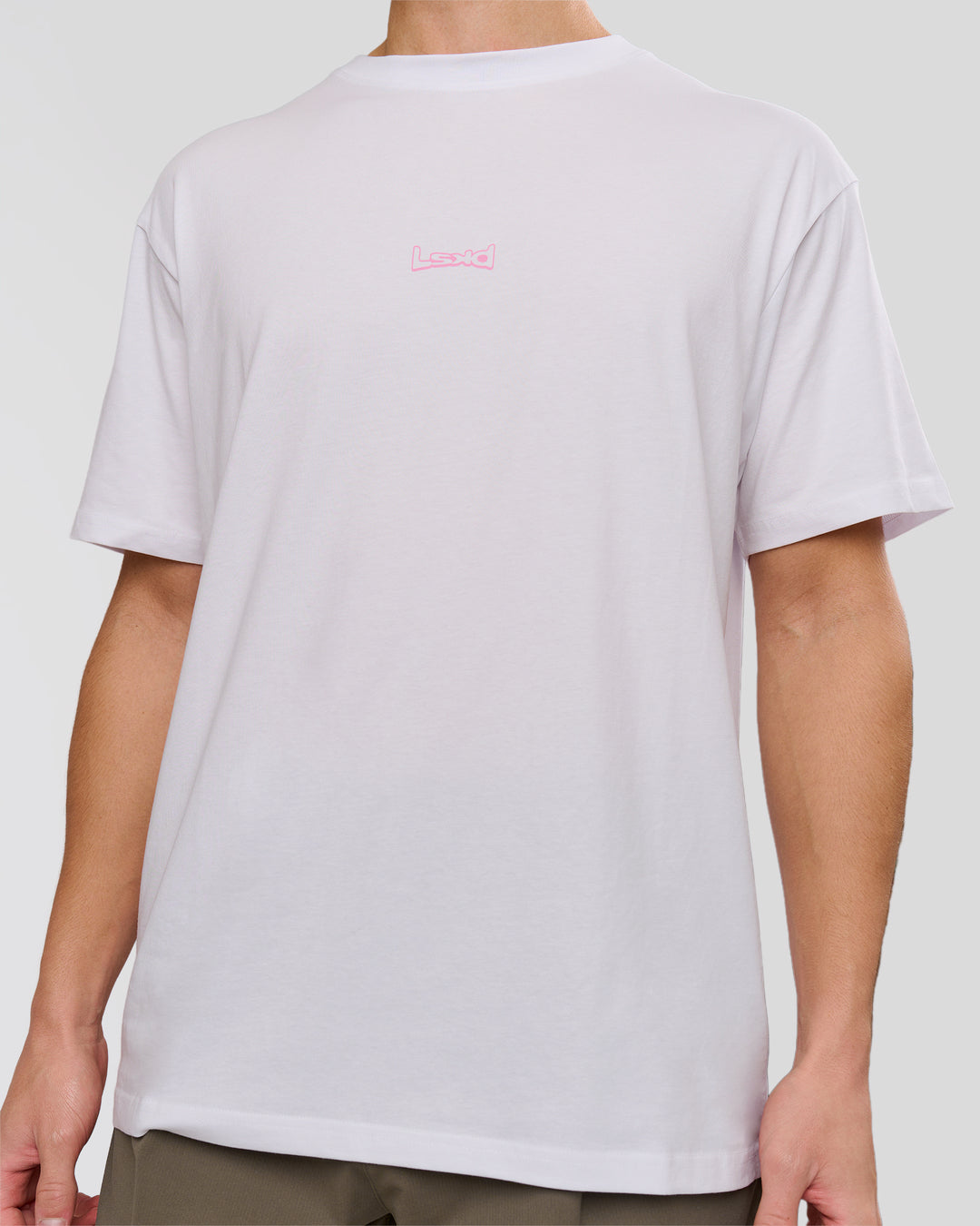 Man wearing Magma FLXCotton Oversize Tee  - White-Pink Rose | Model:Leandro | Size:M - view 8