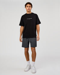 Man wearing VS6 1% Better FLXCotton Oversize Tee - Black | Model:Leandro | Size:M | Thumbnail Index: 6