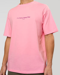 Man wearing VS6 1% Better FLXCotton Oversize Tee - Pink Rose | Model:Leandro | Size:M | Thumbnail Index: 7