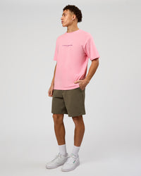 Man wearing VS6 1% Better FLXCotton Oversize Tee - Pink Rose | Model:Leandro | Size:M | Thumbnail Index: 11