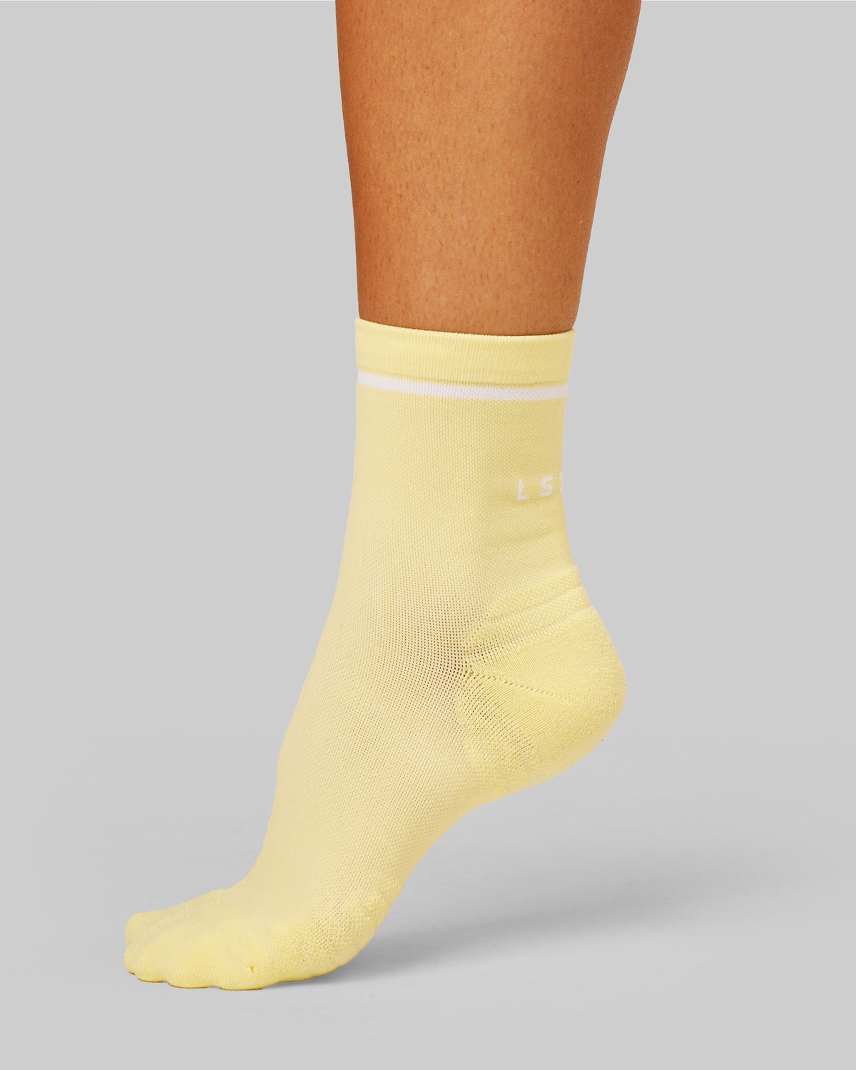 Studio image of Fast Performance Quarter Socks 2.0 - Lemon-White - view 1