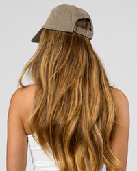 Woman wearing Daily Cap - Taupe Ash | Model:Cap | Size:DAILY | Thumbnail Index: 3