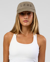 Woman wearing Daily Cap - Taupe Ash | Model:Cap | Size:DAILY | Thumbnail Index: 5