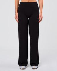 Woman wearing Elixir High-Rise Pant - Black | Model:Amity | Size:S | Thumbnail Index: 2