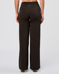 Woman wearing Elixir High-Rise Pant - Ground Coffee | Model:Amity | Size:S | Thumbnail Index: 7