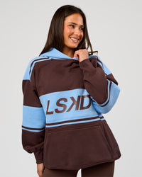 Woman wearing A-Team Oversized Hoodie - Hot Chocolate-Open Air | Model:Bianca | Size:S | Thumbnail Index: 2