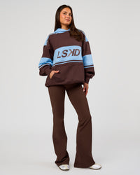 Woman wearing A-Team Oversized Hoodie - Hot Chocolate-Open Air | Model:Bianca | Size:S | Thumbnail Index: 4
