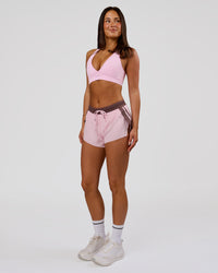 Woman wearing Accelerate 3" Force Mid-Rise Running Short - Marshmallow-Cocoa Powder | Model:Bianca | Size:S | Thumbnail Index: 4