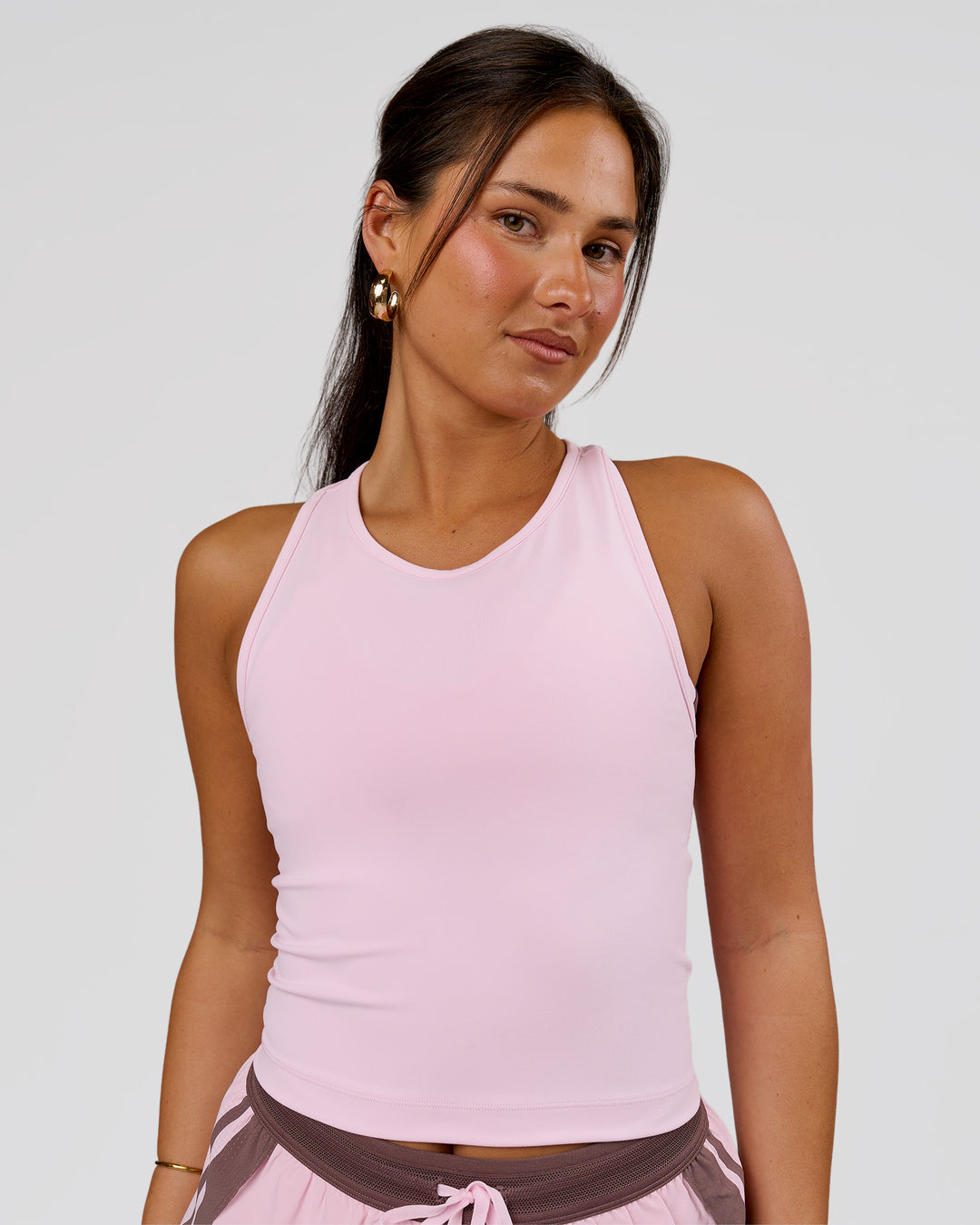 Woman wearing Flow Performance Tank 2.0 - Marshmallow | Model:Bianca | Size:S - view 4