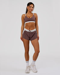 Woman wearing Force Sports Bra - Cocoa Powder | Model:Bianca | Size:S | Thumbnail Index: 6