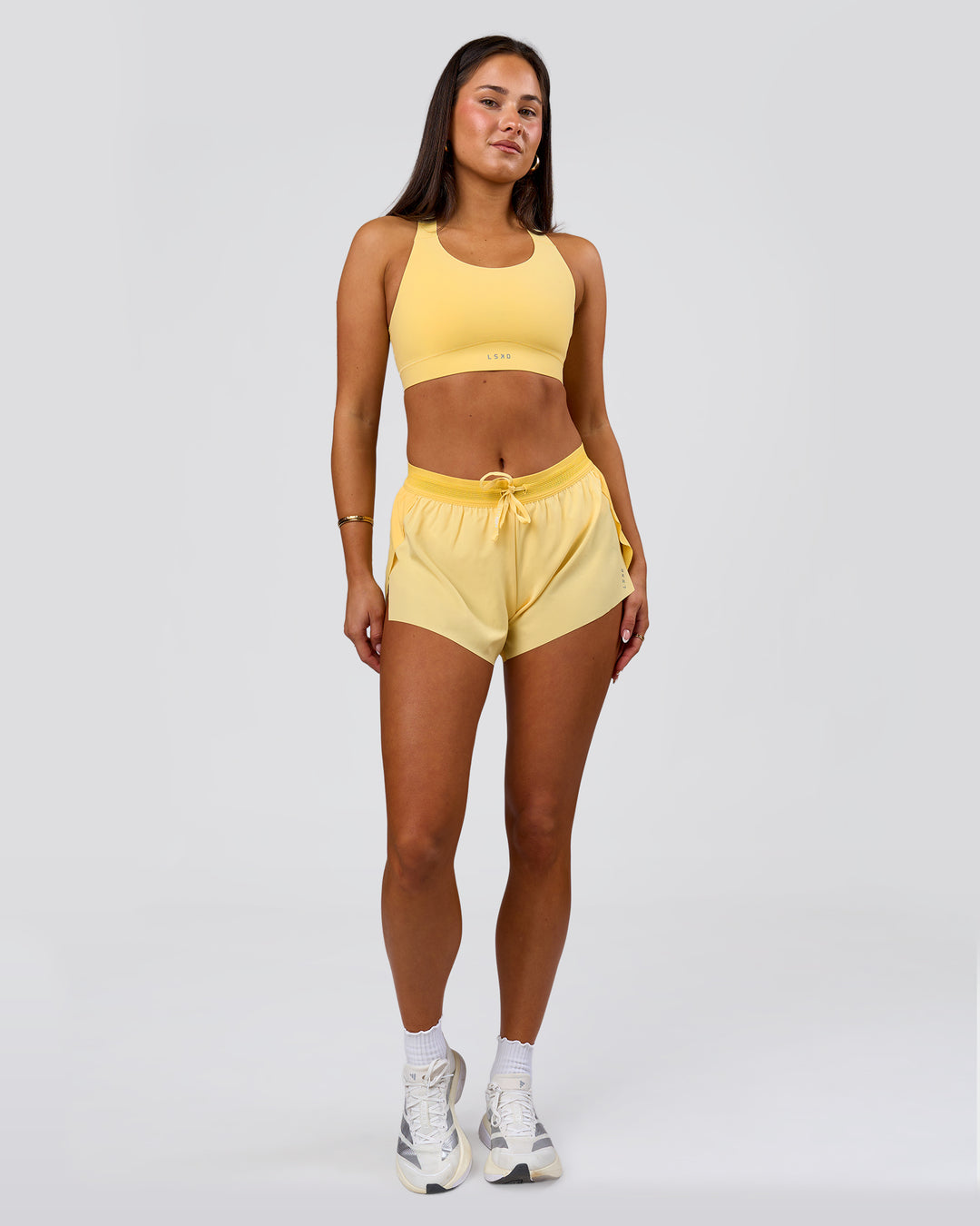 Woman wearing Fusion Sports Bra 2.0 - Lemon | Model:Bianca | Size:S - view 7
