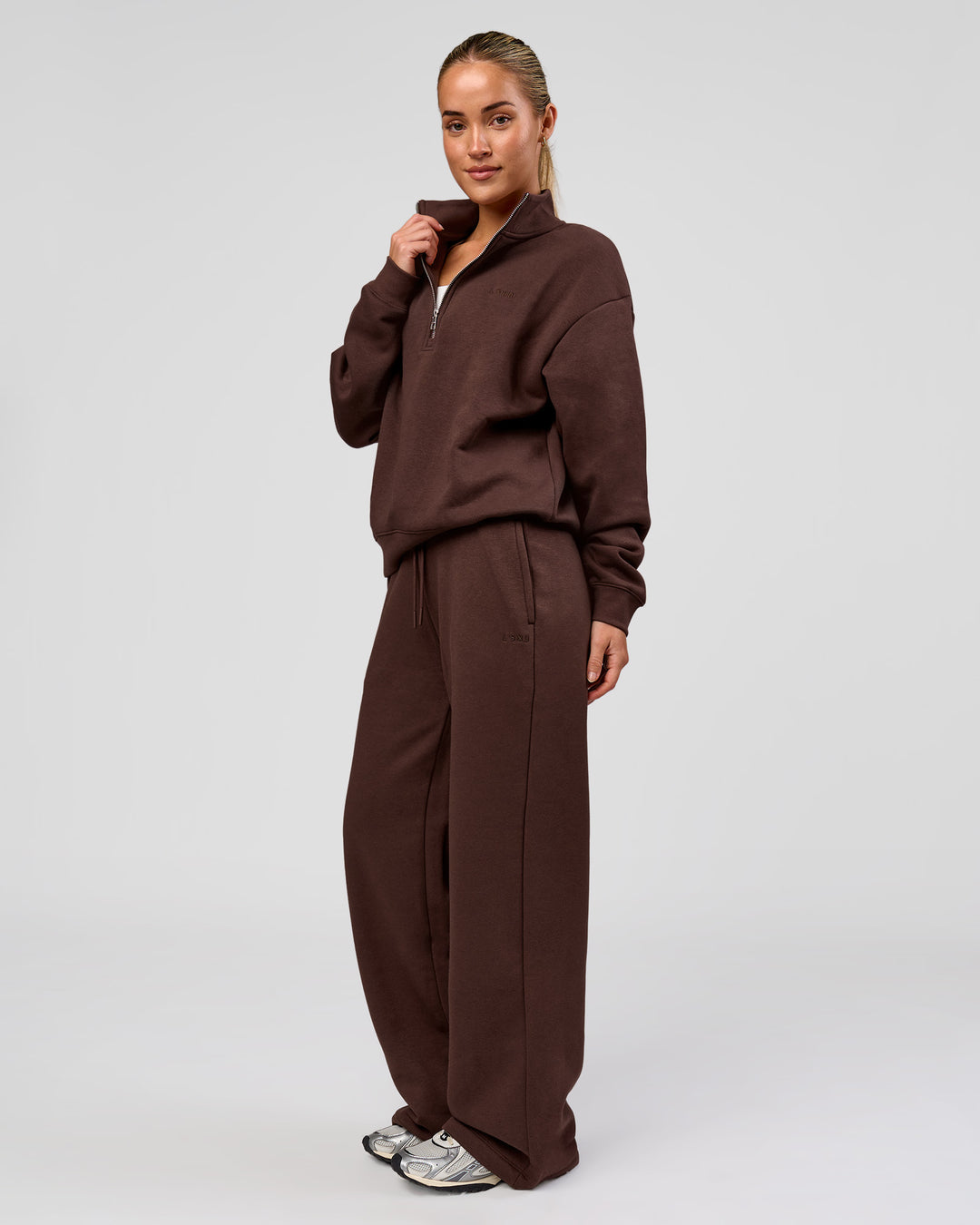 Woman wearing Go-To Wide Leg Track Pant - Hot Chocolate | Model:Issy | Size:S - view 2