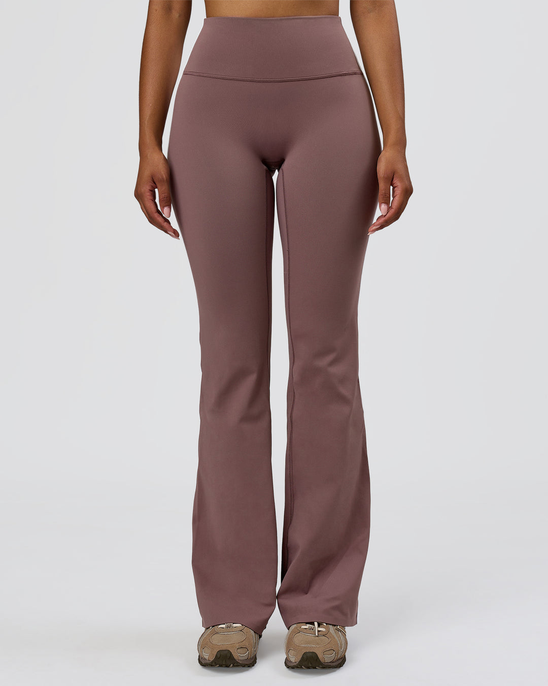 Woman wearing Fusion V-Contour Bind High-Rise Flared Legging - Cocoa Power-White | Model:Jordan | Size:S - view 2