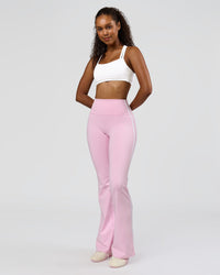 Woman wearing Fusion V-Contour Bind High-Rise Flared Legging - Marshmallow-White | Model:Jordan | Size:S | Thumbnail Index: 1
