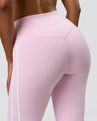 Woman wearing Fusion V-Contour Bind High-Rise Flared Legging - Marshmallow-White | Model:Jordan | Size:S | Thumbnail Index: 4