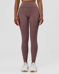 Woman wearing Fusion V-Contour Ultra High-Rise Full Length Legging Pockets - Cocoa Powder | Model:Jordan | Size:S | Thumbnail Index: 1