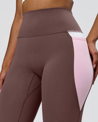 Woman wearing Fusion V-Contour Ultra High-Rise Full Length Legging Pockets - Cocoa Powder-Marshmallow-White | Model:Jordan | Size:S | Thumbnail Index: 8