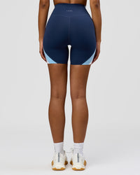 Woman wearing Revitalise Ultra High-Rise 6" Short - Future Navy-Bluebell | Model:Jordan | Size:S | Thumbnail Index: 6