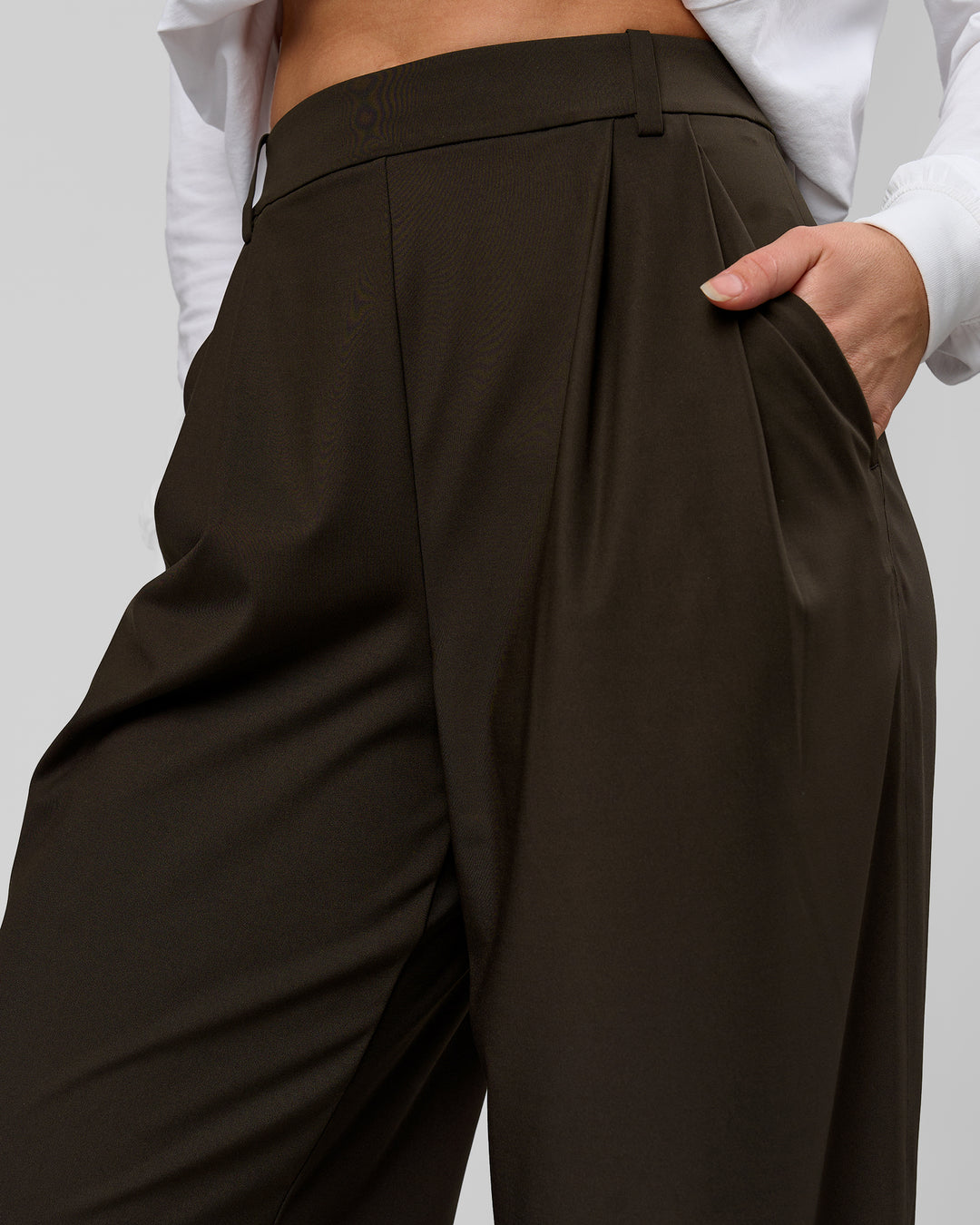 Woman wearing StretchShift Wide Leg Pant - Ground Coffee | Model:Summer | Size:S - view 3