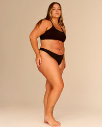 Woman wearing Zero Brief 2pk - Black | Model:Ella | Size:XL | Thumbnail Index: 10