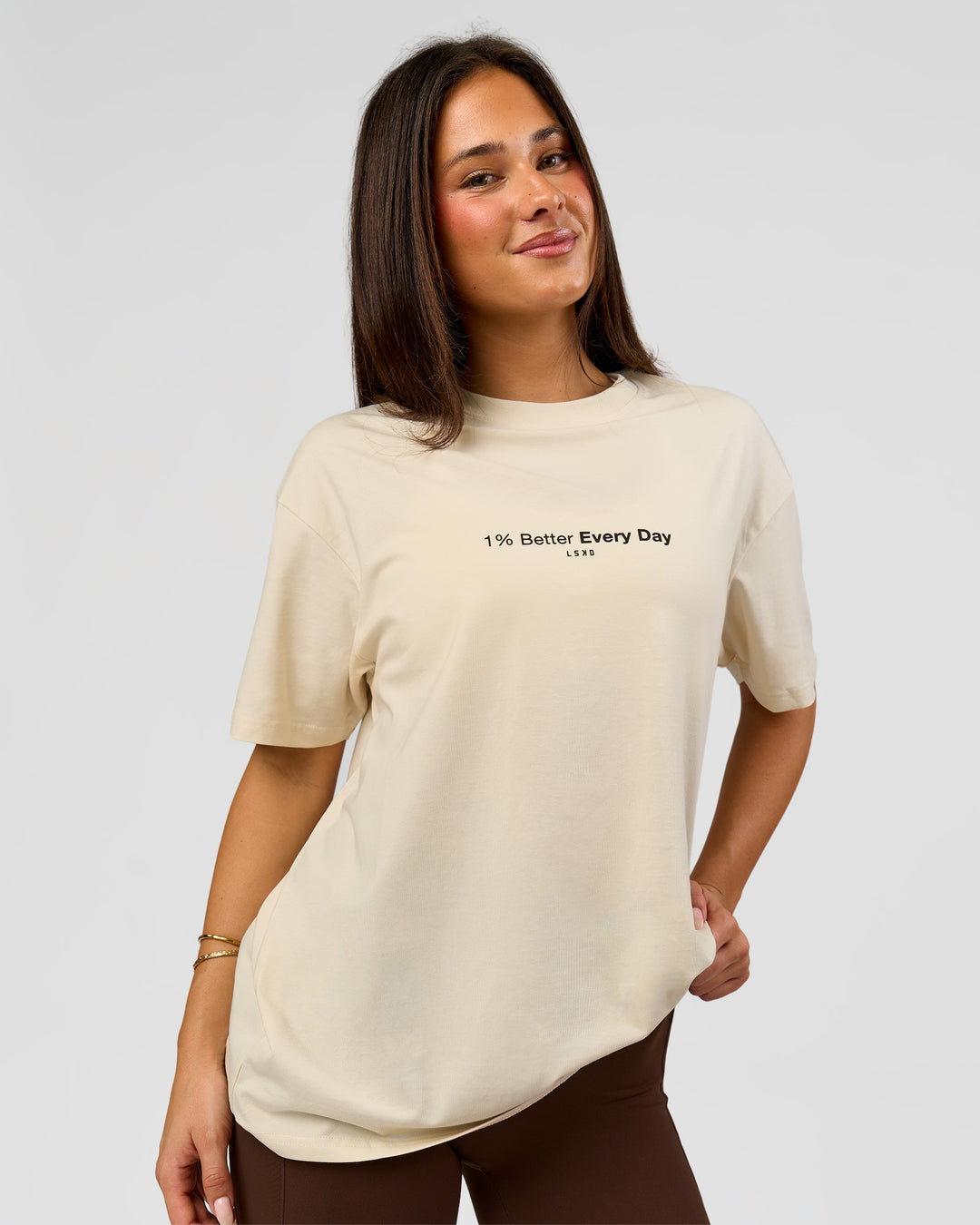 Woman wearing VS6 1% Better FLXCotton Oversize Tee - Vanilla Bean | Model:Bianca | Size:XS - view 3