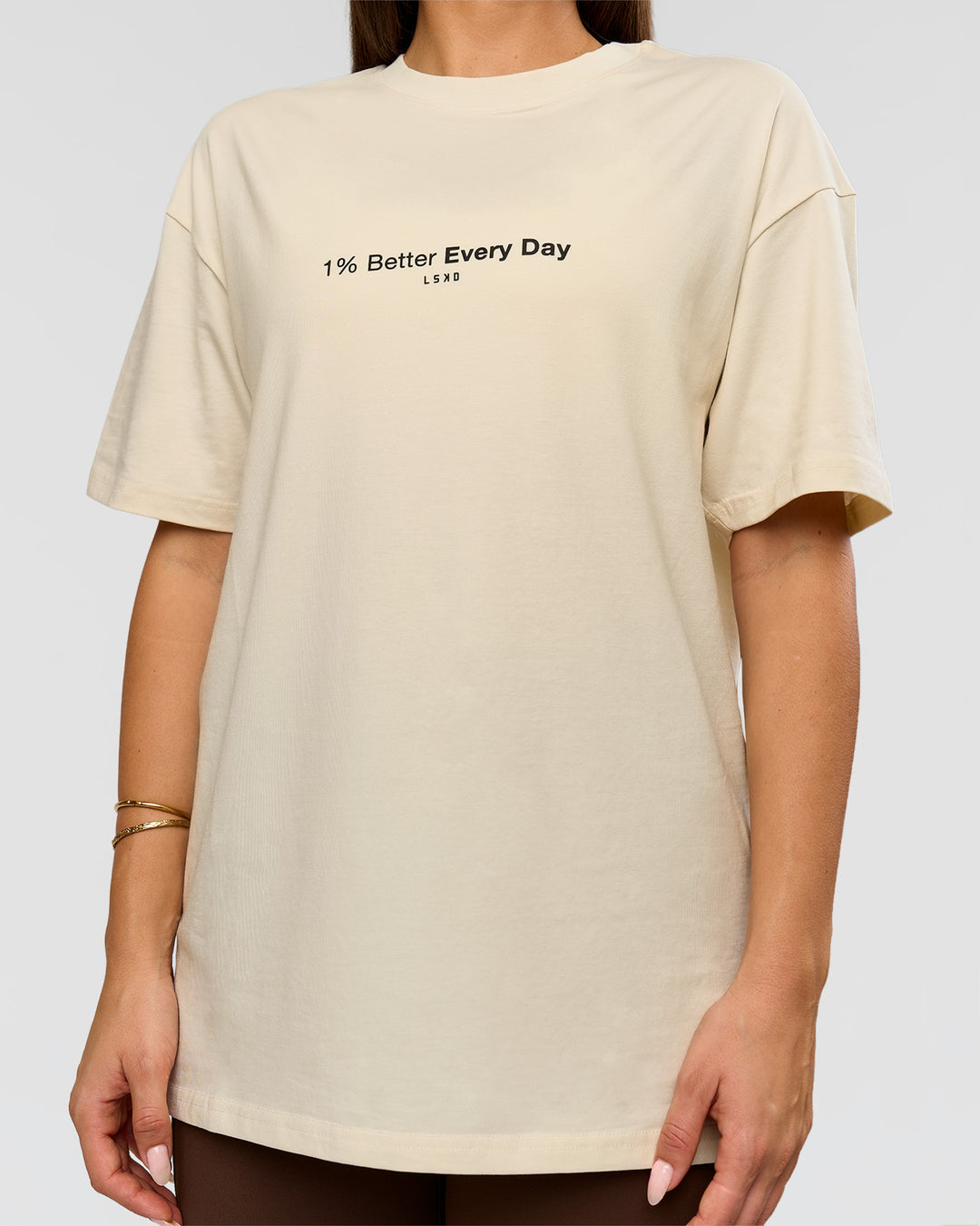 Woman wearing VS6 1% Better FLXCotton Oversize Tee - Vanilla Bean | Model:Bianca | Size:XS - view 8