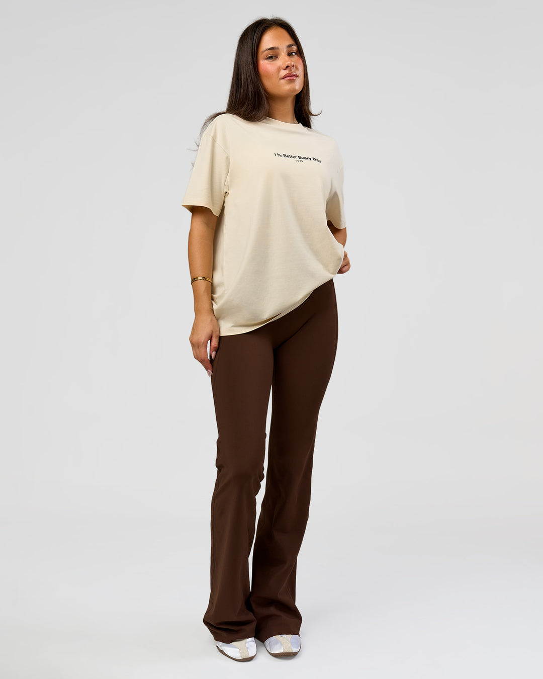 Woman wearing VS6 1% Better FLXCotton Oversize Tee - Vanilla Bean | Model:Bianca | Size:XS - view 10