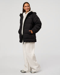 Woman wearing Go-To Puffer Mid Jacket - Black | Model:Brylee | Size:XS | Thumbnail Index: 3