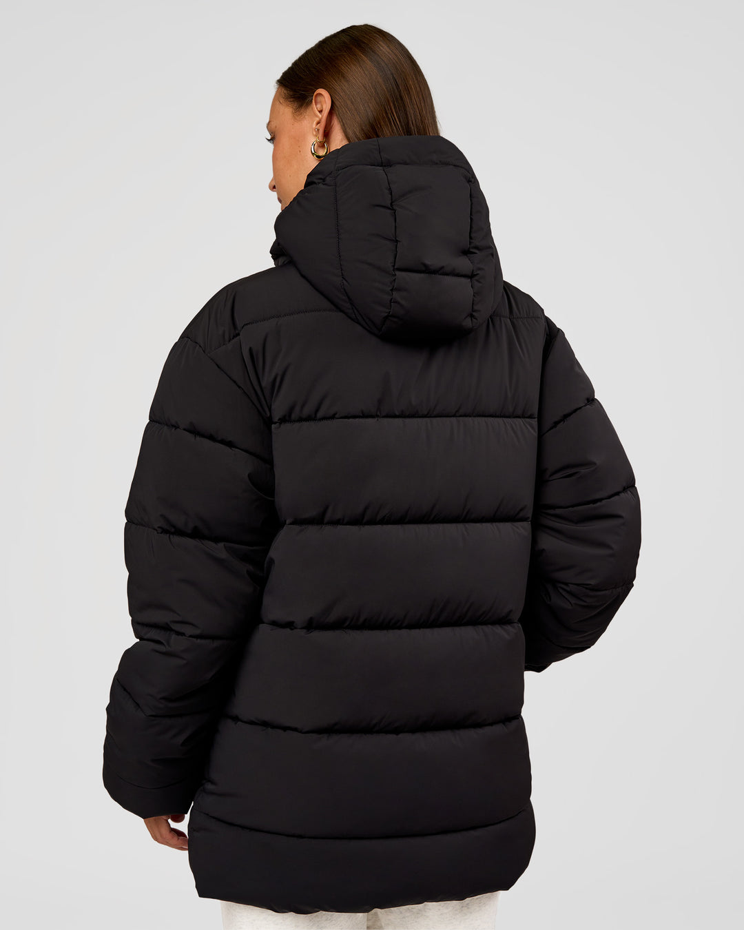 Woman wearing Go-To Puffer Mid Jacket - Black | Model:Brylee | Size:XS - view 2