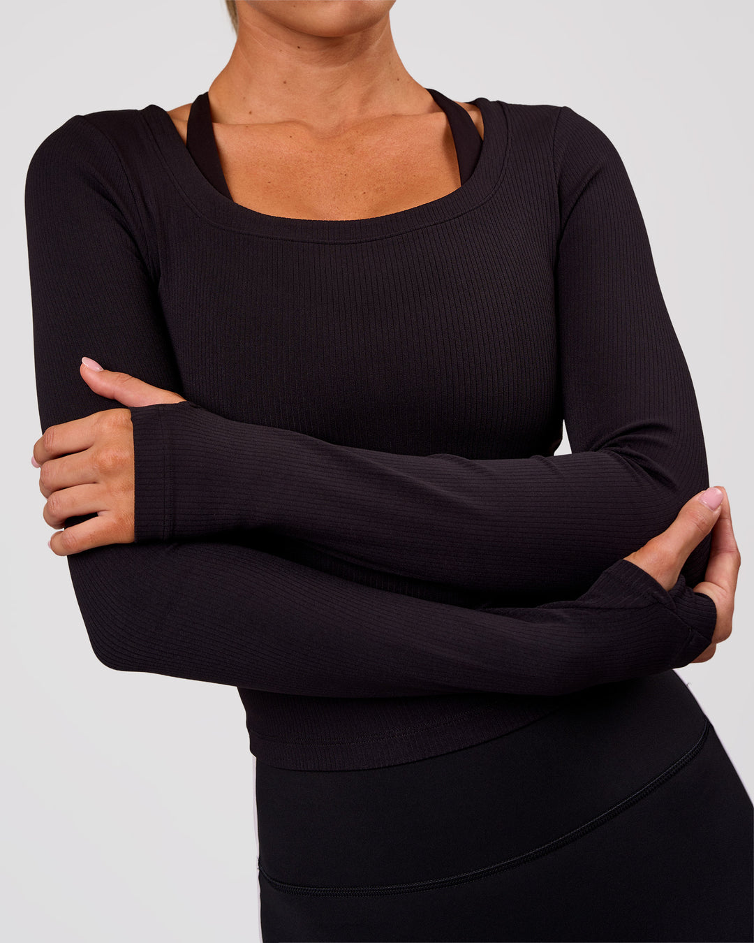 Woman wearing Horizon Long Sleeve Tee - Black | Model:Charli | Size:XS - view 3