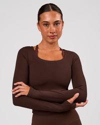 Woman wearing Horizon Long Sleeve Tee - Hot Chocolate | Model:Charli | Size:XS | Thumbnail Index: 5