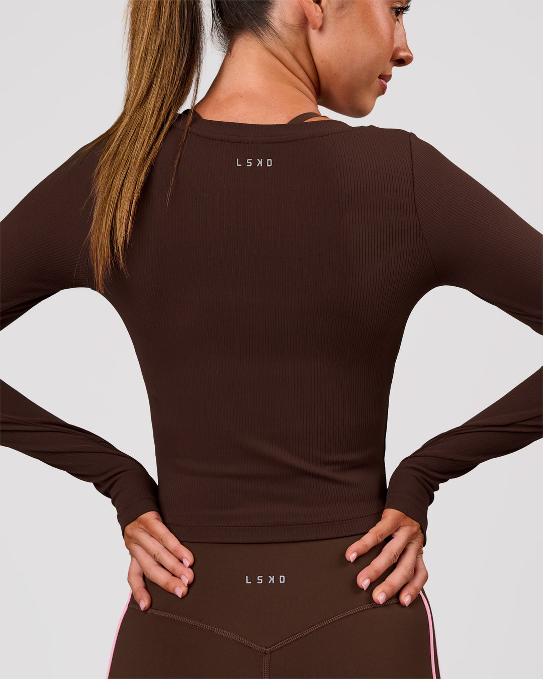 Woman wearing Horizon Long Sleeve Tee - Hot Chocolate | Model:Charli | Size:XS - view 9