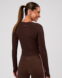 Woman wearing Horizon Long Sleeve Tee - Hot Chocolate | Model:Charli | Size:XS | Thumbnail Index: 9