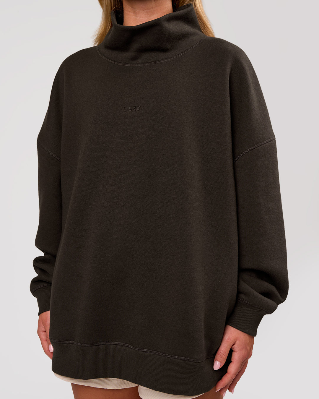 Woman wearing Go-To Oversized Mock Neck Sweater - Ground Coffee | Model:Issy | Size:XS - view 2