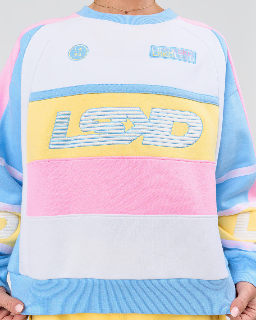 Woman wearing Power Sweater - Pink Rose-Lemon | Model:Issy | Size:XS - view 3