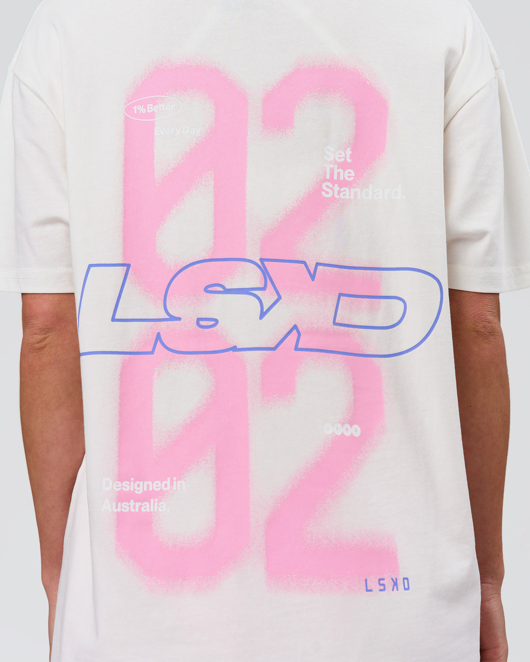 Woman wearing SoCal 26 FLXCotton Oversize Tee  - Off White-Pink Rose | Model:Issy | Size:XS - view 20