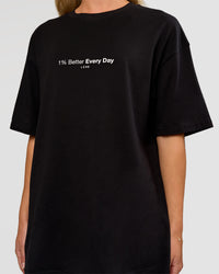 Woman wearing VS6 1% Better FLXCotton Oversize Tee - Black | Model:Issy | Size:XS | Thumbnail Index: 11
