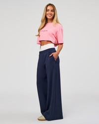 Woman wearing VS6 1% Better FLXCotton Oversize Tee - Pink Rose | Model:Issy | Size:XS | Thumbnail Index: 12