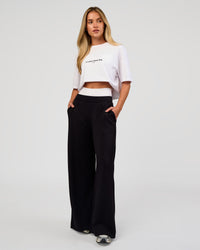Woman wearing VS6 1% Better FLXCotton Oversize Tee - White | Model:Issy | Size:XS | Thumbnail Index: 7