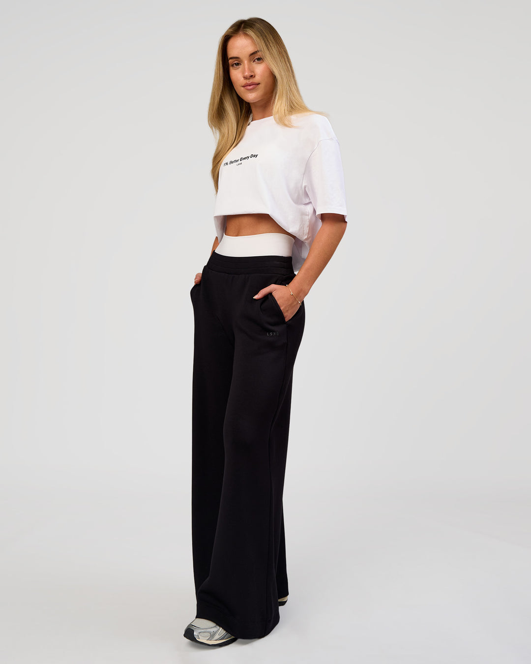 Woman wearing VS6 1% Better FLXCotton Oversize Tee - White | Model:Issy | Size:XS - view 10