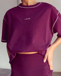 Woman wearing Go-To Contrast Oversized Heavyweight FLXCotton Tee - Plum Caspia-Pink Rose | Model:Kenni | Size:XS | Thumbnail Index: 3