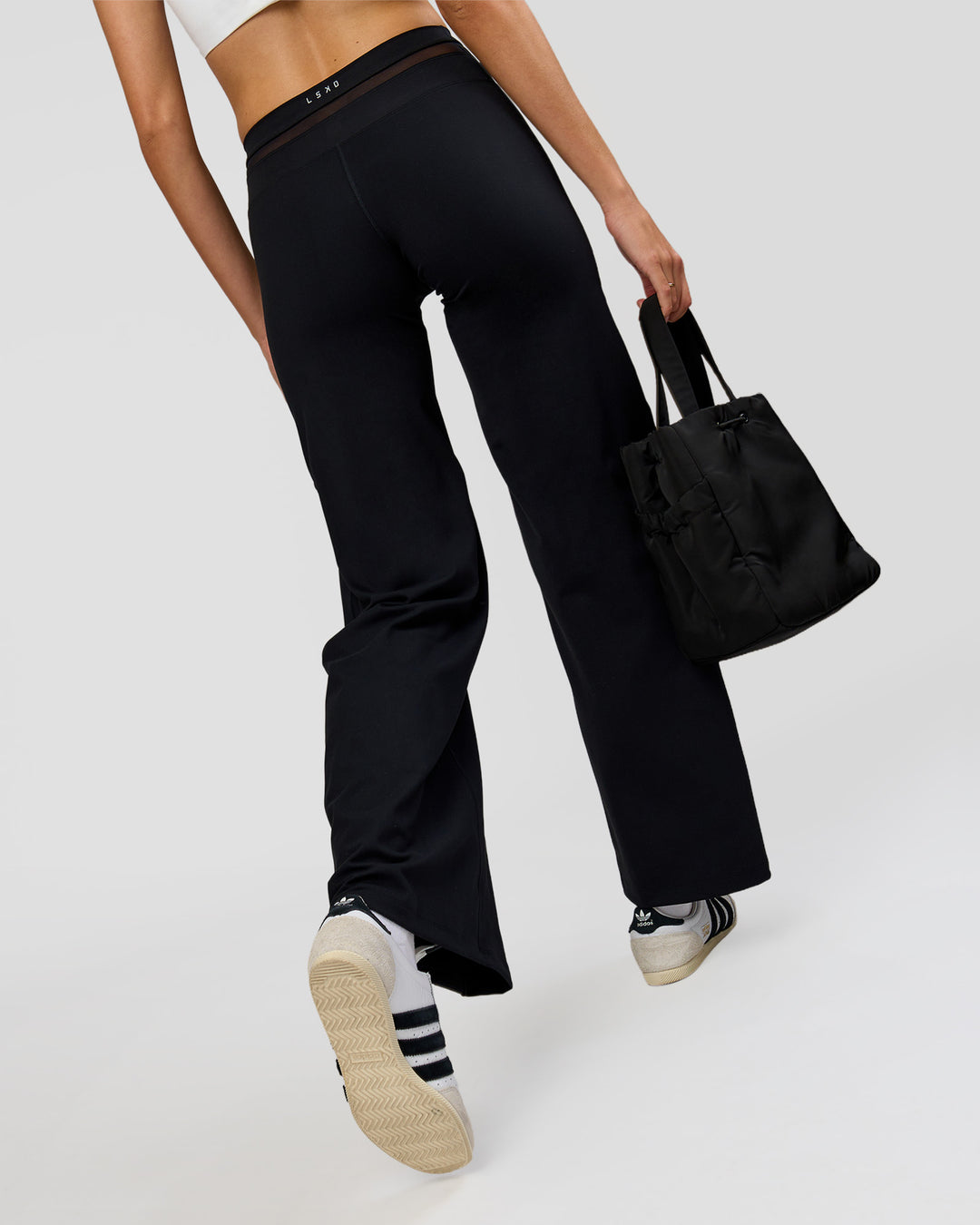 Woman wearing Dare Wide Leg Pant - Black | Model:Taneisha | Size:XS - view 9