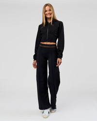 Woman wearing Dare Wide Leg Pant - Black | Model:Taneisha | Size:XS | Thumbnail Index: 1