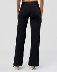 Woman wearing Dare Wide Leg Pant - Black | Model:Taneisha | Size:XS | Thumbnail Index: 9