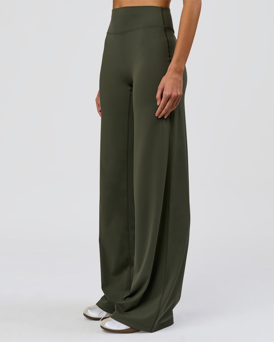 Woman wearing Elixir High-Rise Tall Pant - Pure Olive | Model:Taneisha | Size:XS - view 3