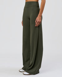 Woman wearing Elixir High-Rise Tall Pant - Pure Olive | Model:Taneisha | Size:XS | Thumbnail Index: 2