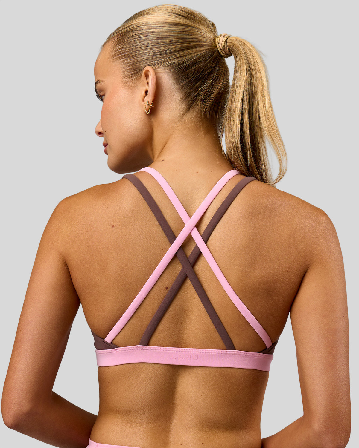 Woman wearing Velocity Bralette Sports Bra - Cocoa Powder-Pink Rose | Model:Taneisha | Size:XS