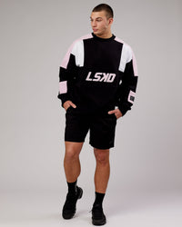 Daily 7" Short - Black-Black | Thumbnail Index: 4