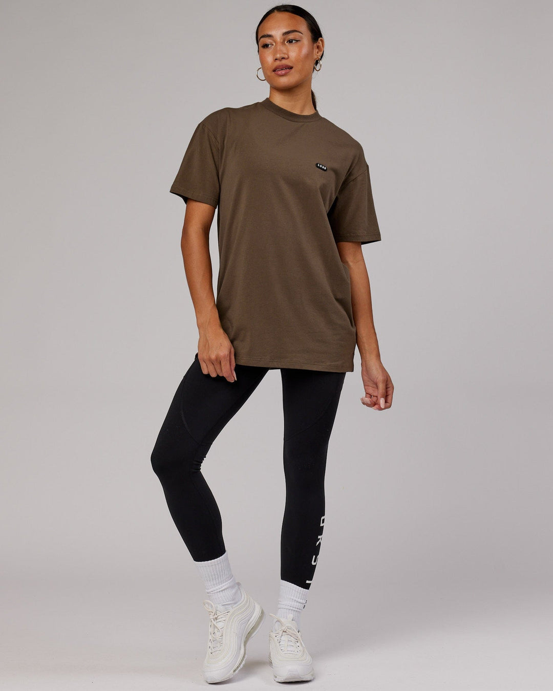  Woman wearing Unisex Capsule FLXCotton Tee Oversize - Army Green - view 3
